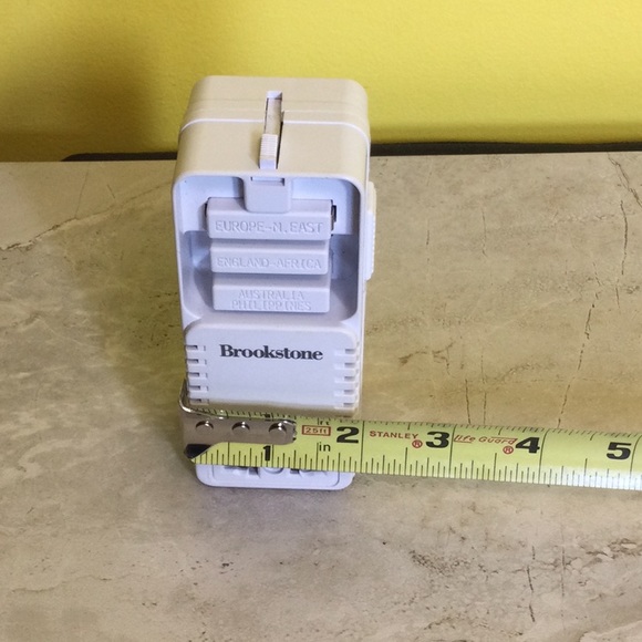 Brookstone Travel Power Converter - Picture 10 of 14